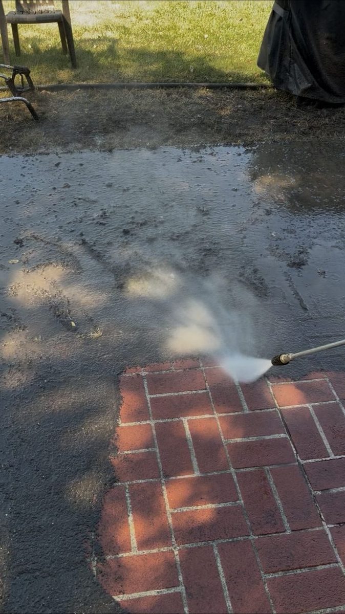 Brick patio mid pressure wash